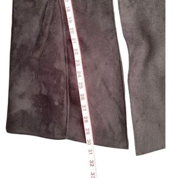 J. McLaughlin Black Suede Jacket Vest w/ Faux Fur Trim Size M Cozy Chic Mob Wife - Picture 11 of 11